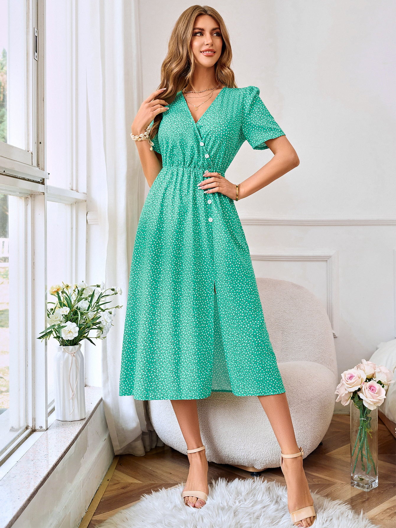 New Printed Decorative Button Slit Dress (Copy)